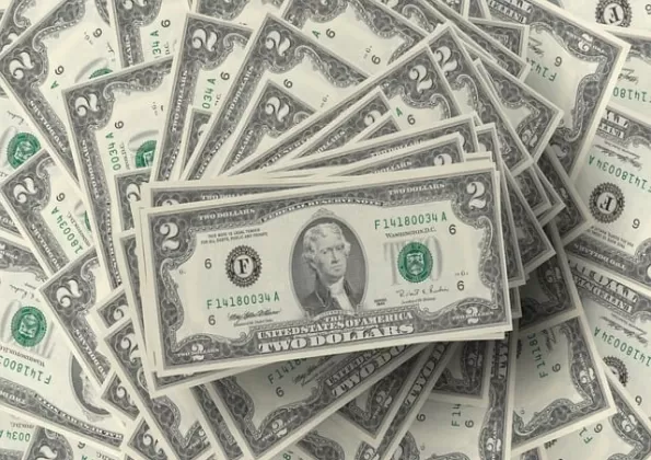 值得一阅！原油期货发布会直播（探讨原油市场的发展趋势和投资机会）_http://xycfv.cn_期货知识_第1张